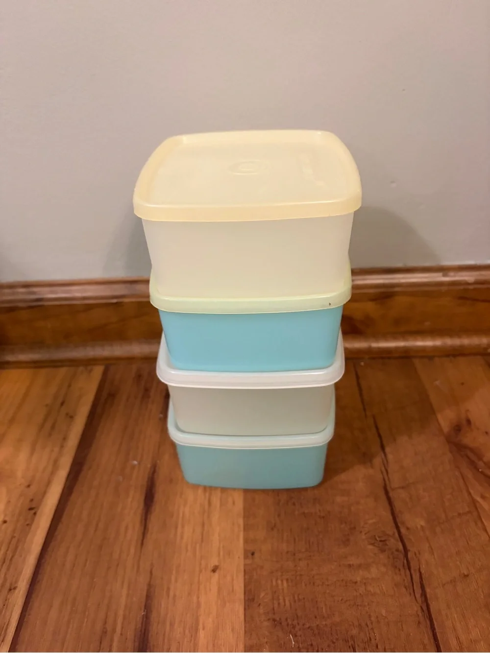 Tupperware Vintage Multicolor Plastic Food Storage  21 Pieces With Lids